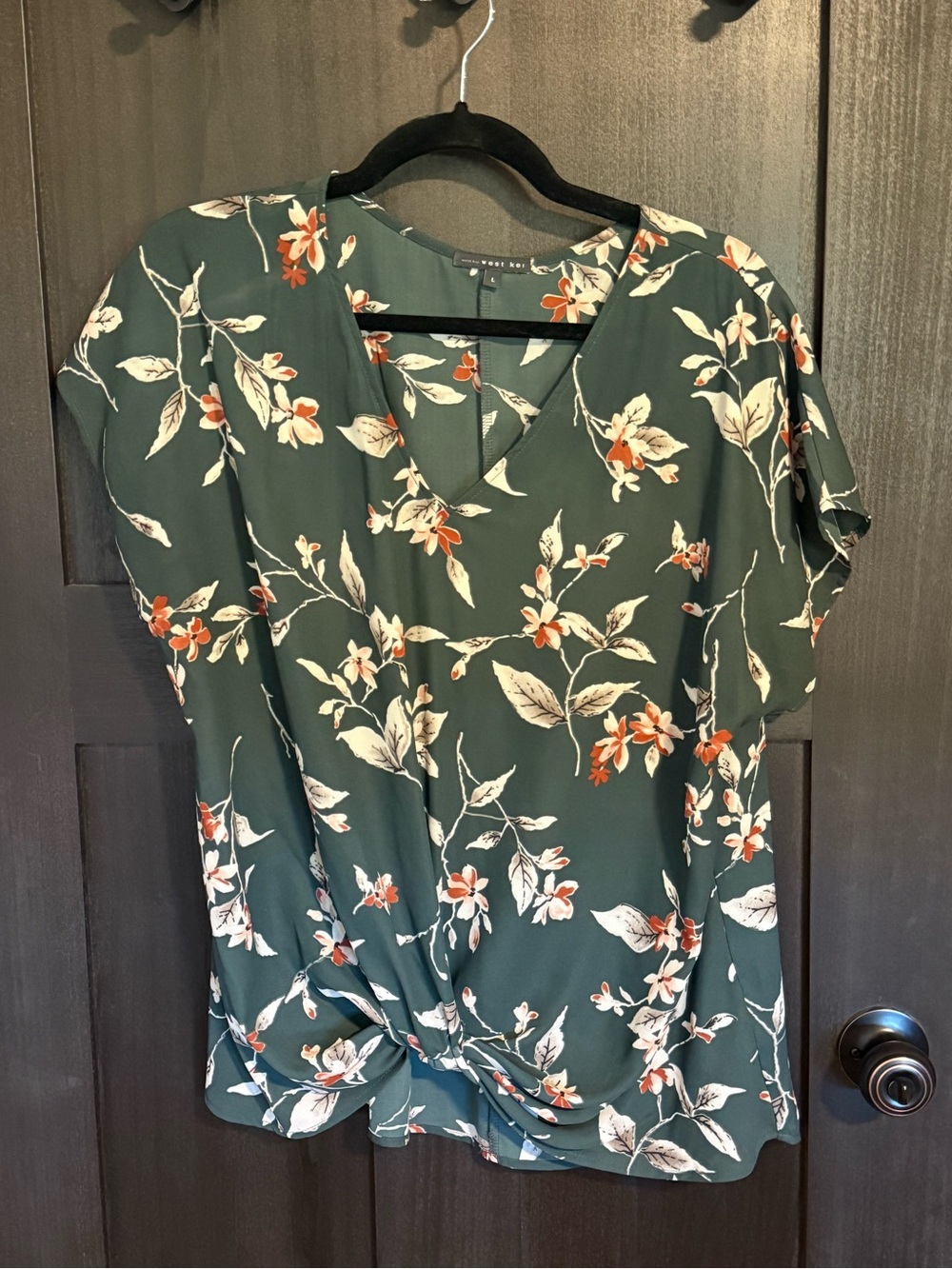 West Kei Green Floral V-Neck Short Sleeve Blouse